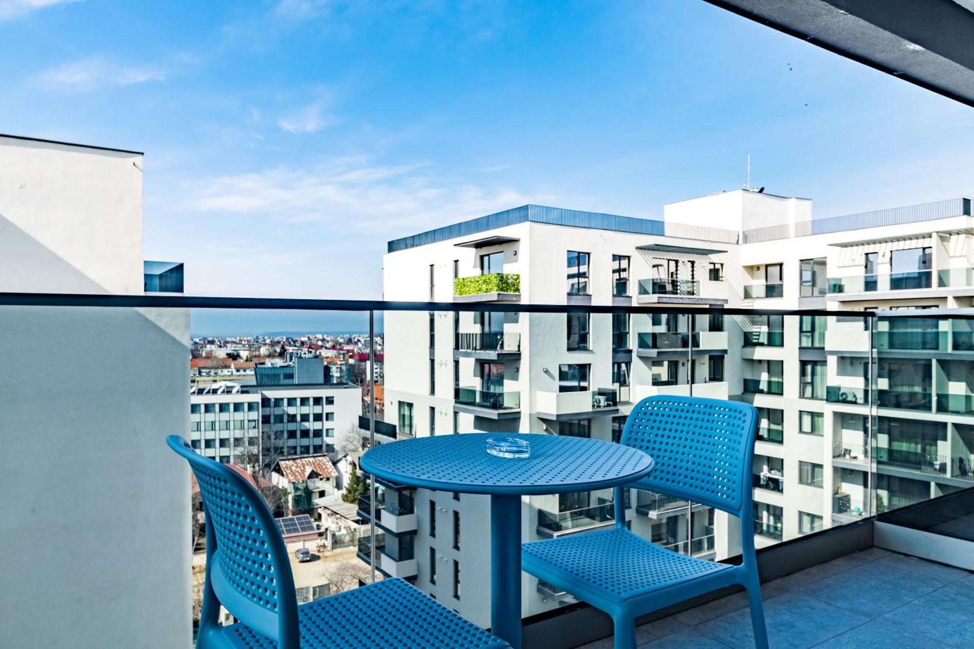 Studio President 72 Craiova Exterior photo